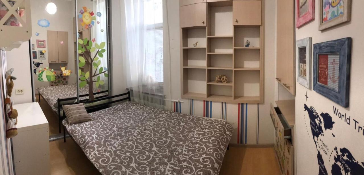 Apartment near Deribasovskaya Odessa Dış mekan fotoğraf