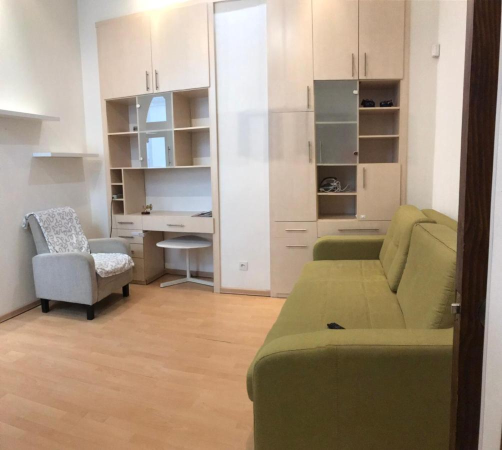 Apartment near Deribasovskaya Odessa Dış mekan fotoğraf